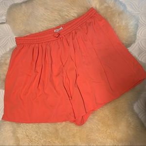 J. Crew Meecantile Silky Shorts size Large